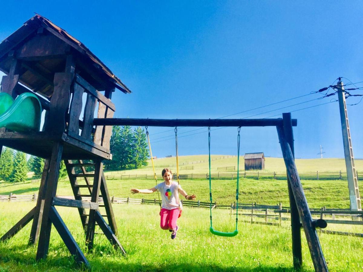 Pensiunea Cassandra Vatra Dornei Esterno foto