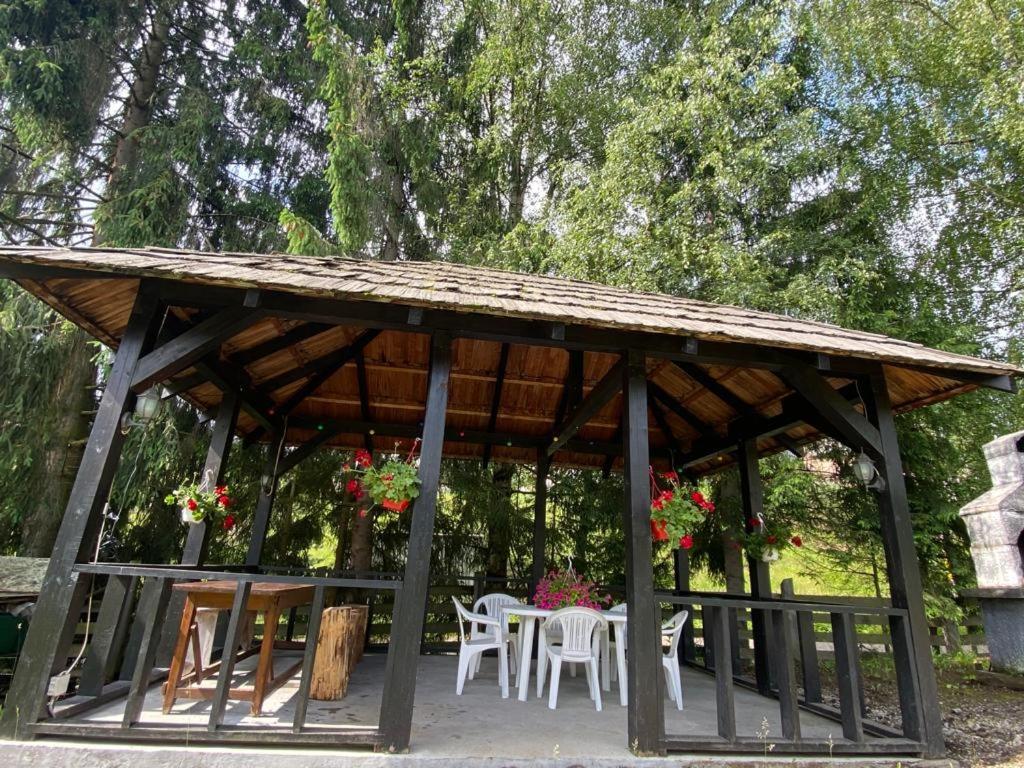 Pensiunea Cassandra Vatra Dornei Esterno foto
